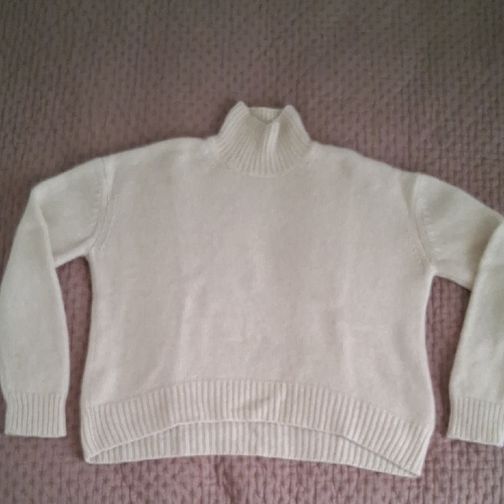 Beachwood Baby Carmel Moon Cashmere Sweater S/M